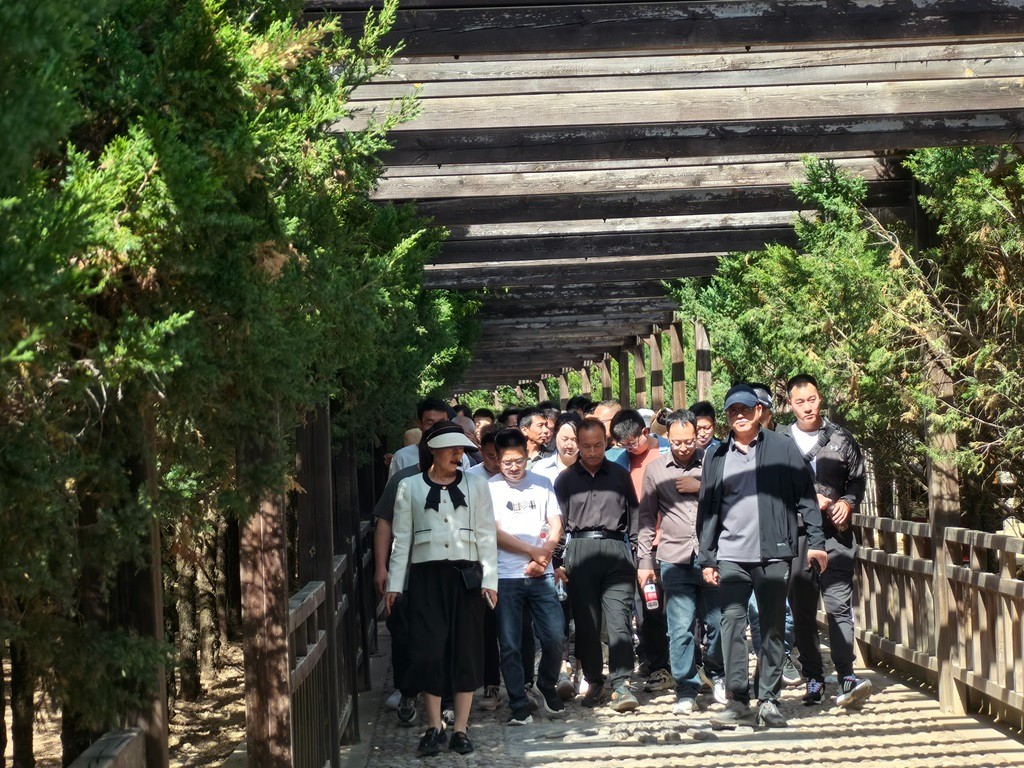 “放松身心·聚力前行”職工春游暨主題黨日活動(dòng)